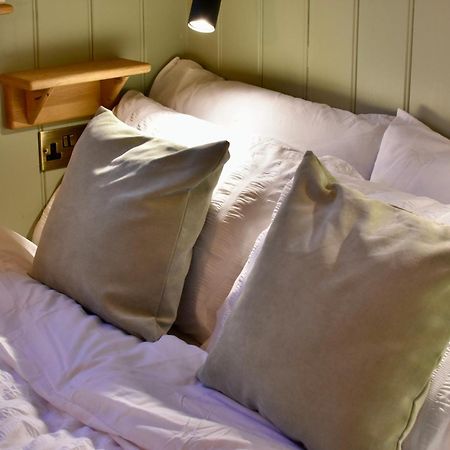Appartamento The Deer Hut Burpham Esterno foto
