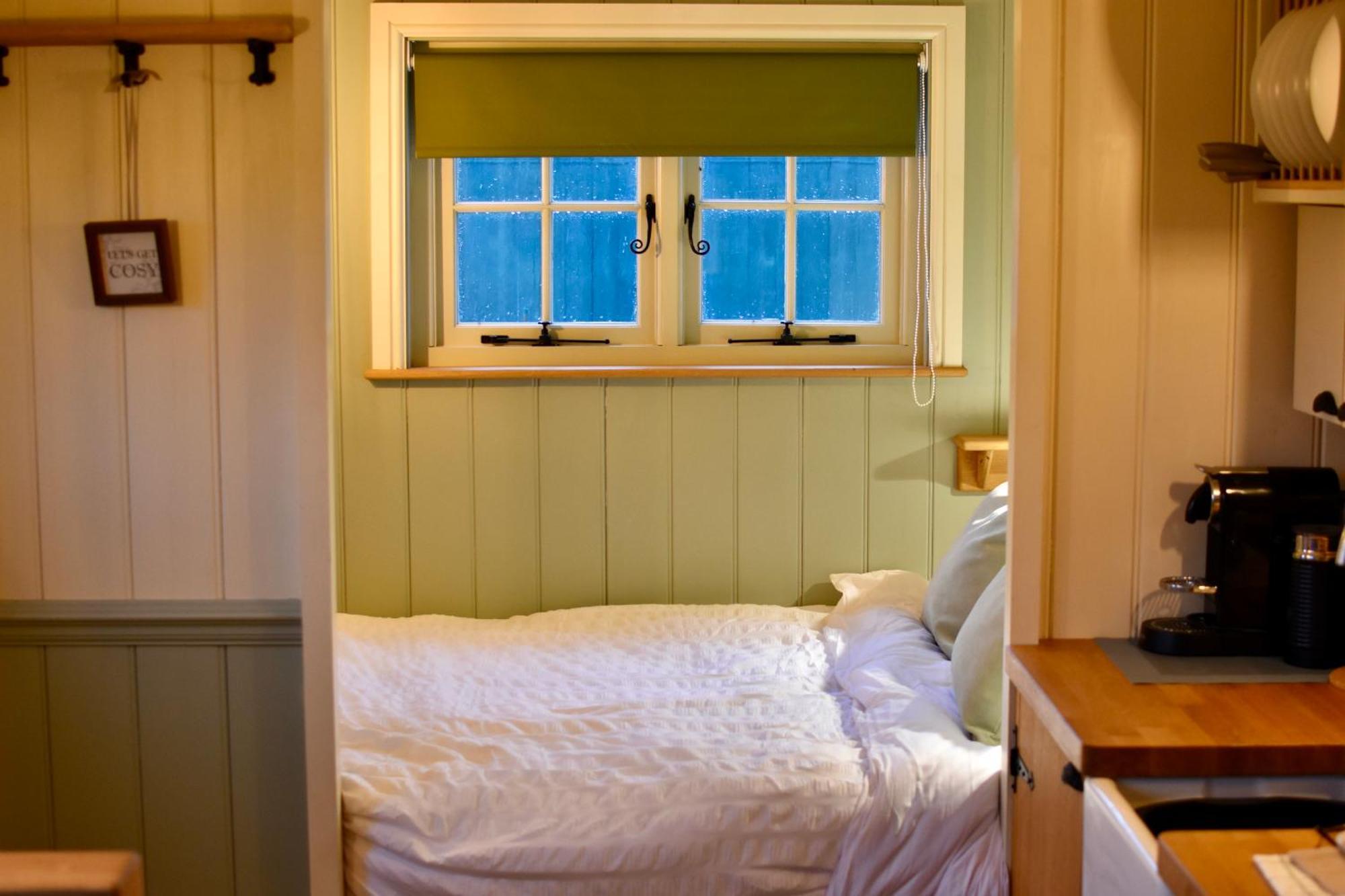 Appartamento The Deer Hut Burpham Esterno foto